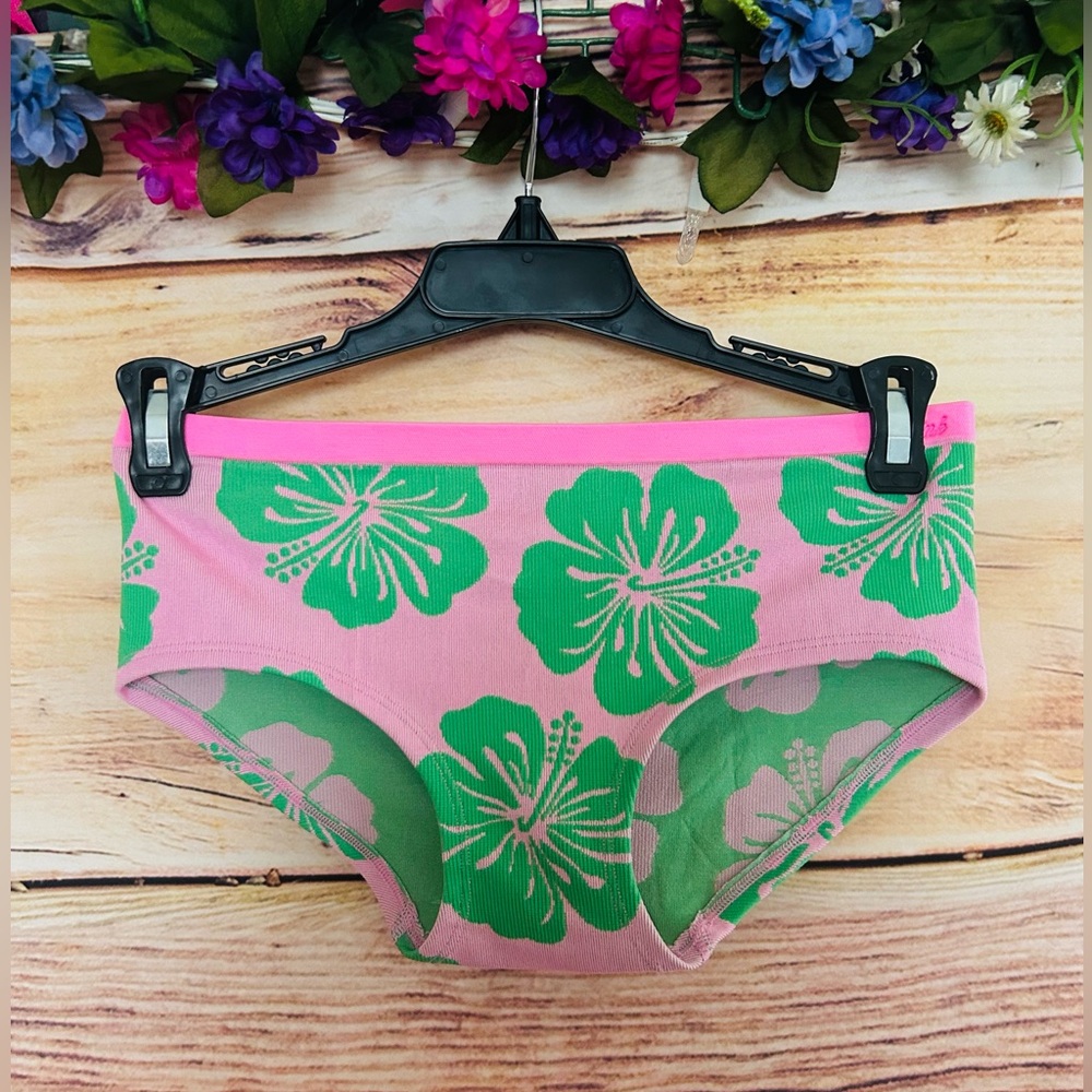 Victoria’s Secret Green Pink Hibiscus Floral Seamless Hiphugger Underwear M NWT